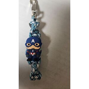 Handmade Paracord‎ Captain America Keychain